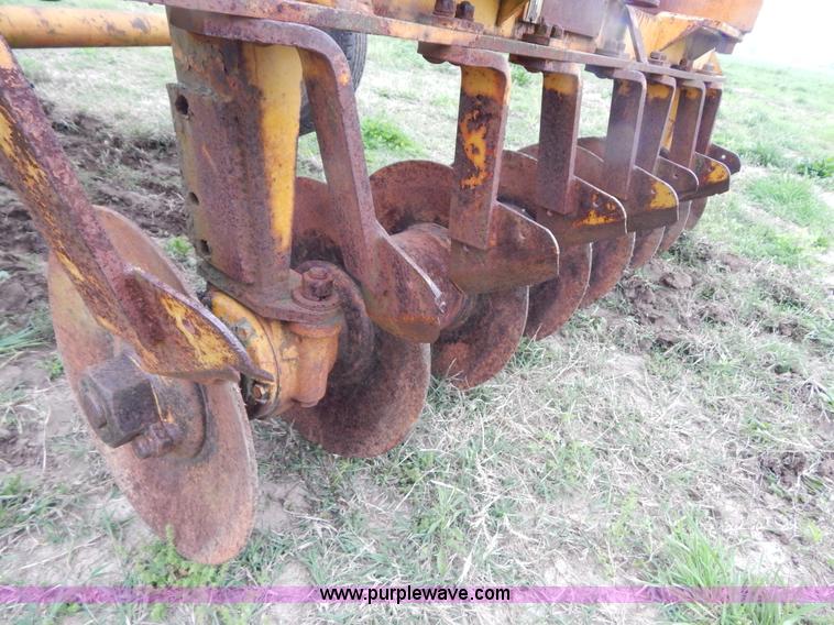 image for item G3177 Caterpillar 8' disk