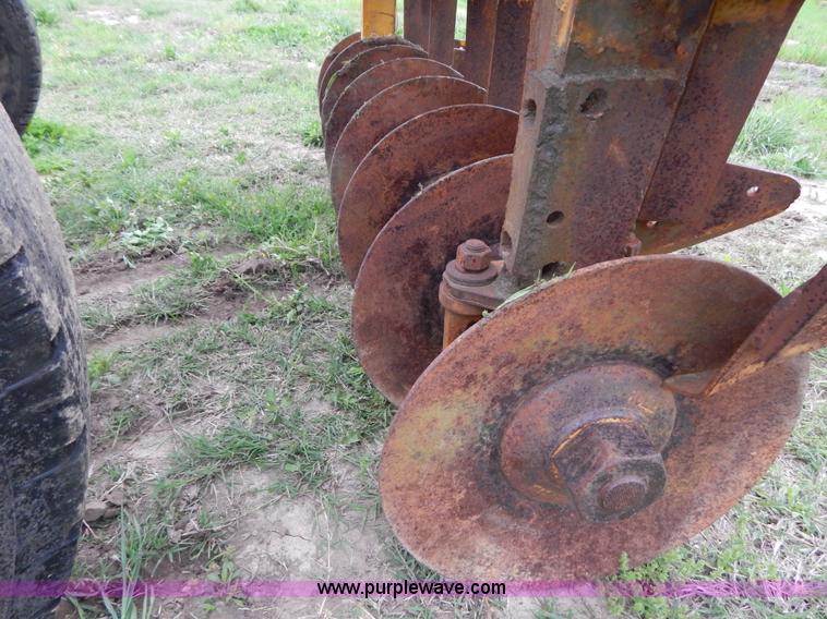 image for item G3177 Caterpillar 8' disk