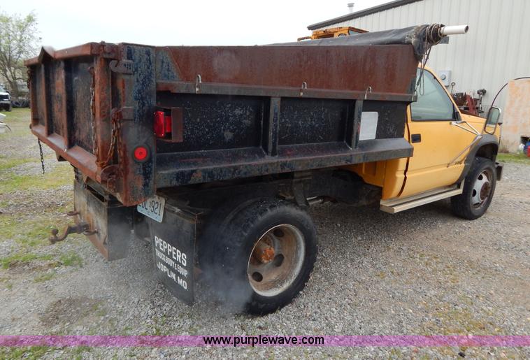 image for item G3178 1992 Chevrolet 3500 HD dump bed truck