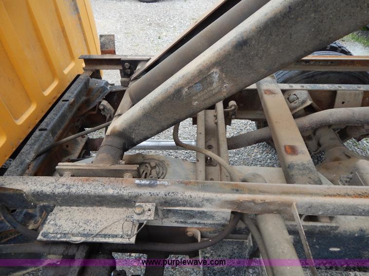 image for item G3178 1992 Chevrolet 3500 HD dump bed truck