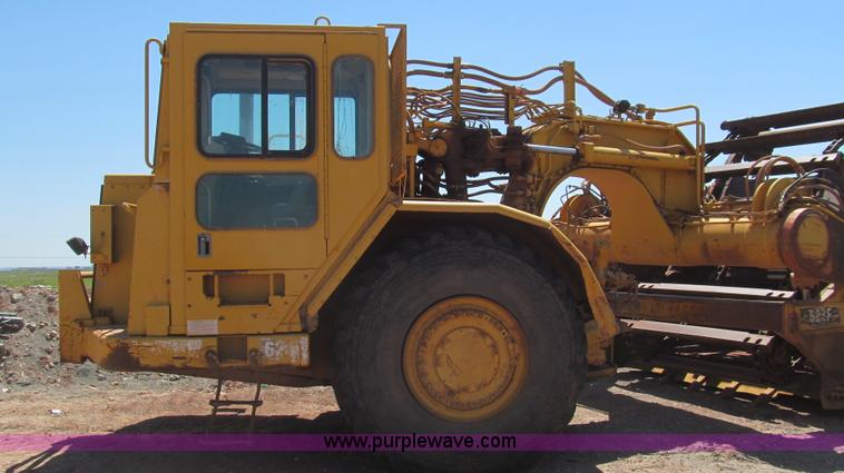 image for item G5713 1995 Caterpillar 623F scraper