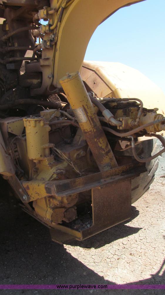 image for item G5713 1995 Caterpillar 623F scraper