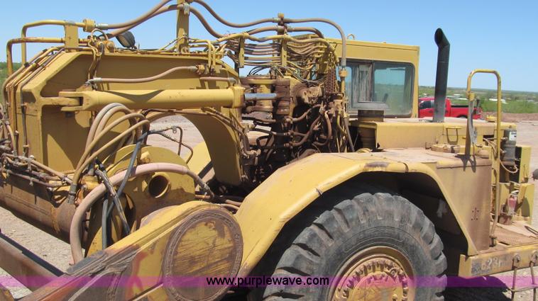 image for item G5713 1995 Caterpillar 623F scraper