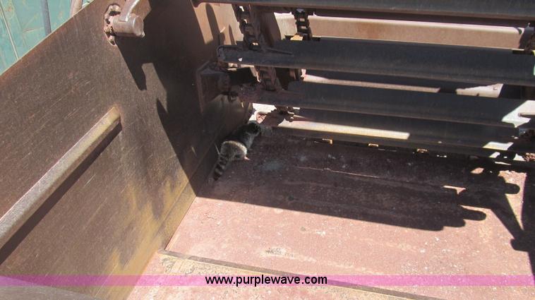 image for item G5713 1995 Caterpillar 623F scraper