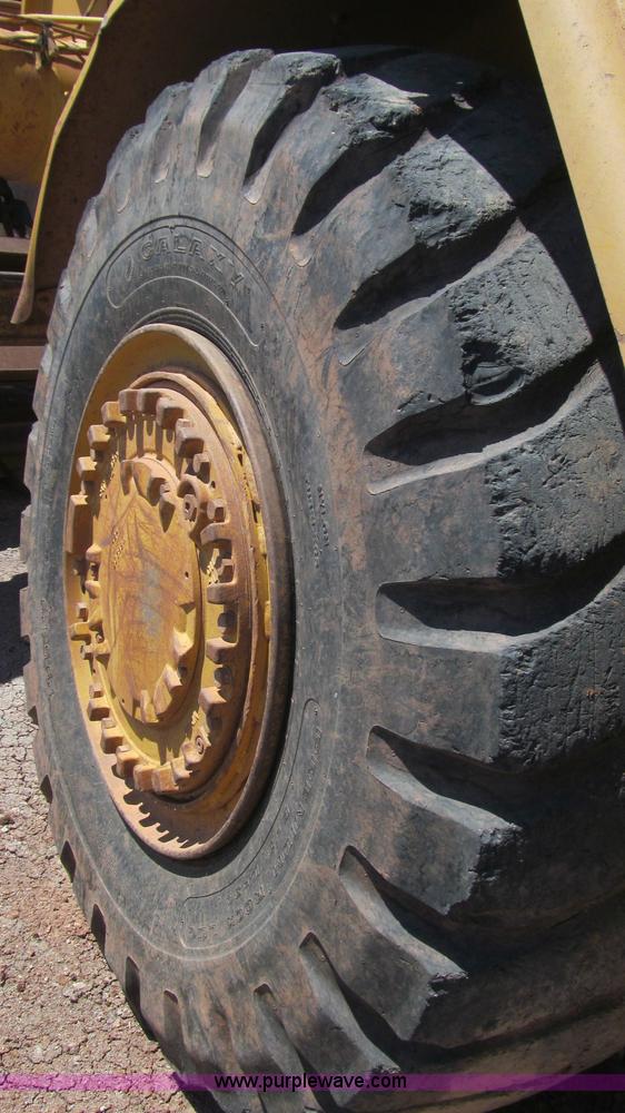 image for item G5713 1995 Caterpillar 623F scraper