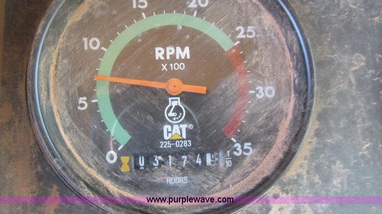 image for item G5713 1995 Caterpillar 623F scraper