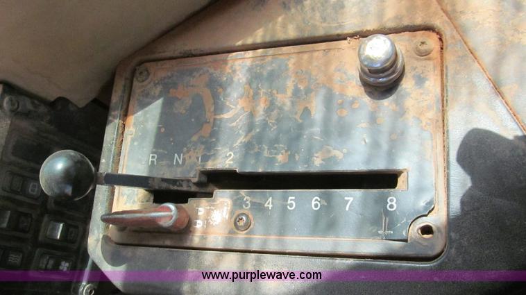 image for item G5713 1995 Caterpillar 623F scraper