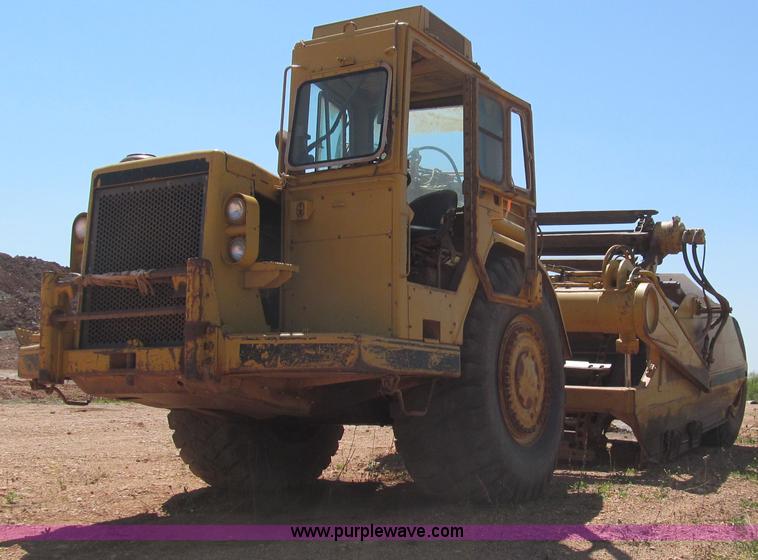 image for item G5714 1977 Caterpillar 623B scraper
