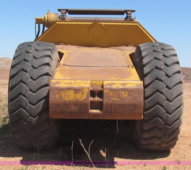 image for item G5714 1977 Caterpillar 623B scraper