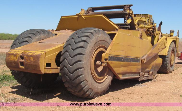 image for item G5714 1977 Caterpillar 623B scraper