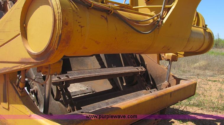 image for item G5714 1977 Caterpillar 623B scraper
