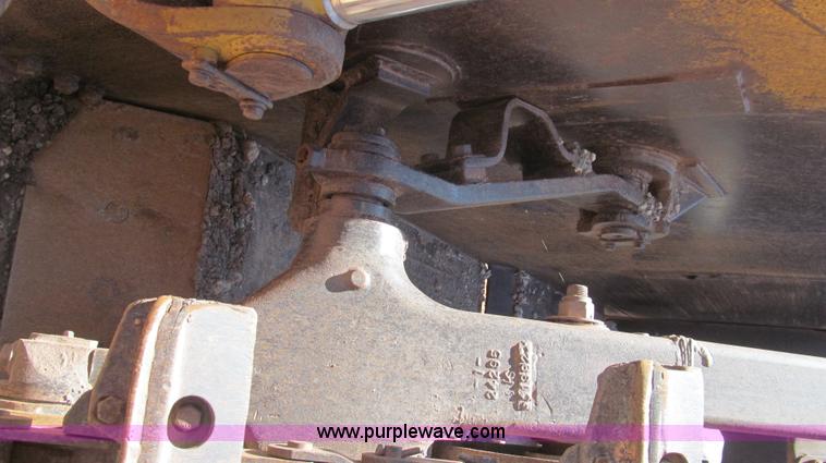 image for item G5714 1977 Caterpillar 623B scraper