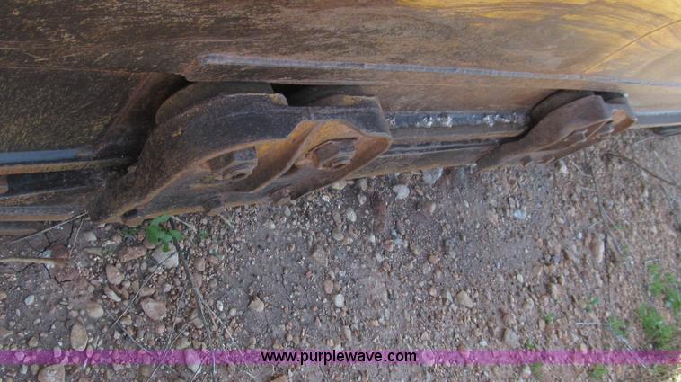 image for item G5714 1977 Caterpillar 623B scraper