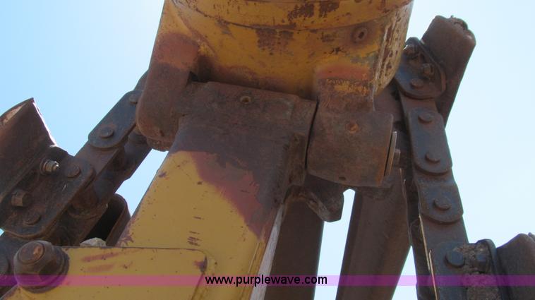 image for item G5714 1977 Caterpillar 623B scraper