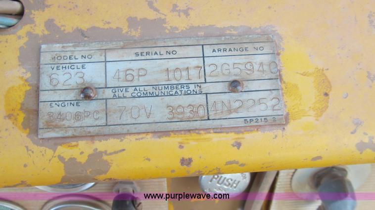 image for item G5714 1977 Caterpillar 623B scraper