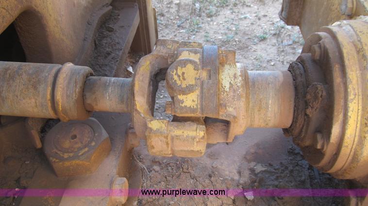 image for item G5715 1990 Rex 3-70A compactor