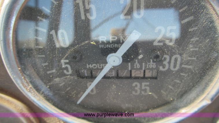 image for item G5715 1990 Rex 3-70A compactor