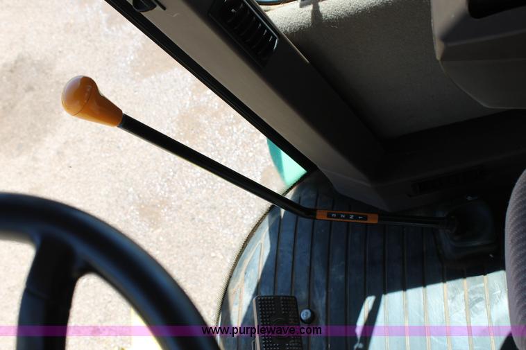 image for item G5722 2006 John Deere 7700 forage chopper