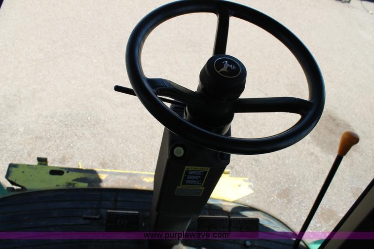 image for item G5722 2006 John Deere 7700 forage chopper