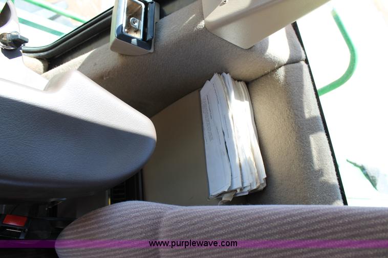 image for item G5722 2006 John Deere 7700 forage chopper