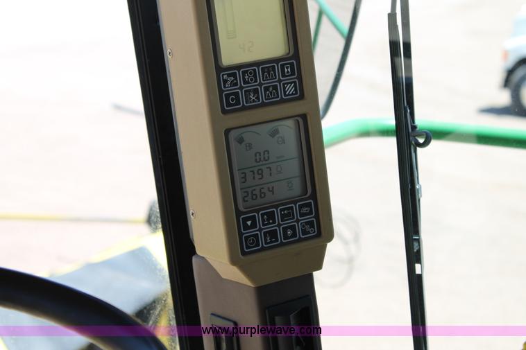 image for item G5722 2006 John Deere 7700 forage chopper