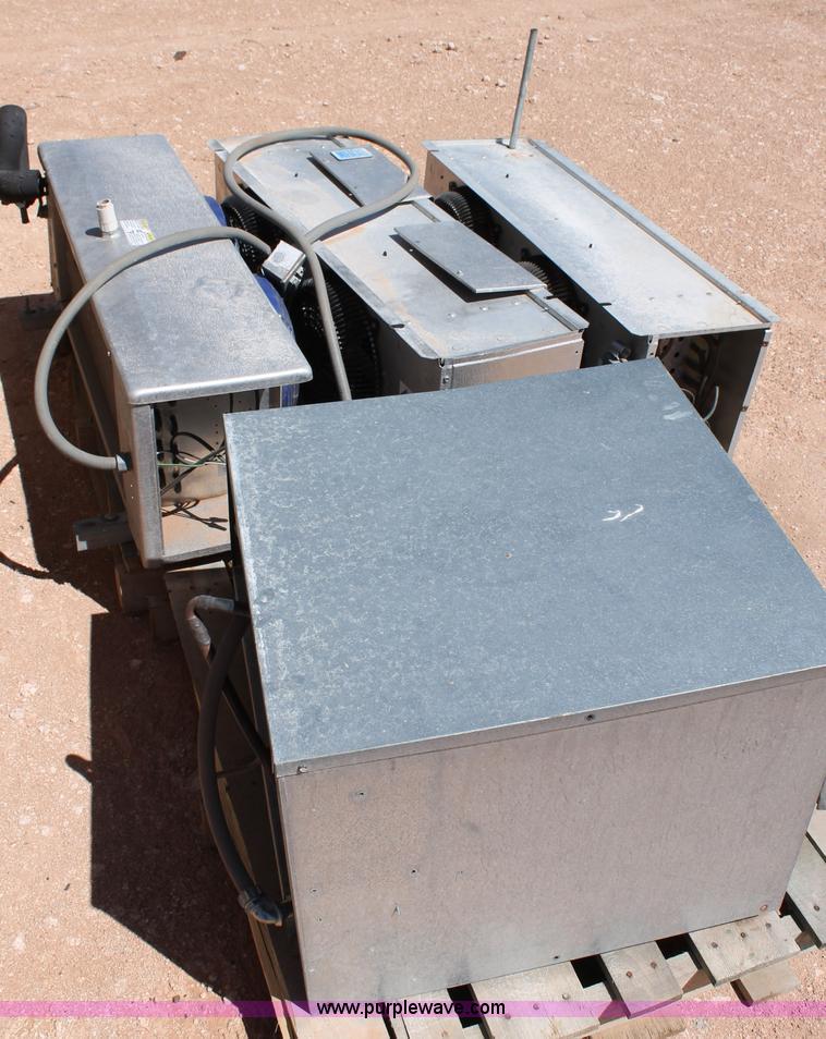 image for item G5724 Walk-in cooler