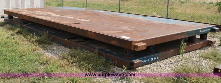 image for item G5728 10' x 24' trench box