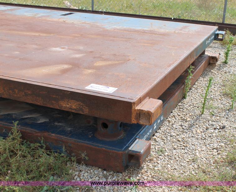 image for item G5728 10' x 24' trench box