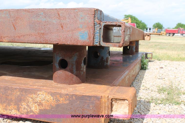 image for item G5728 10' x 24' trench box