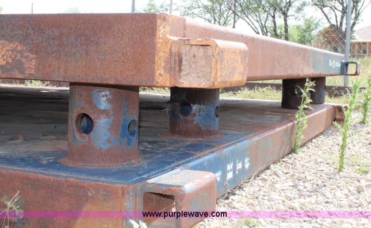 image for item G5728 10' x 24' trench box