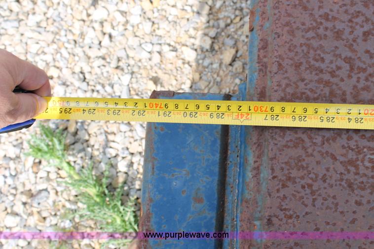 image for item G5728 10' x 24' trench box