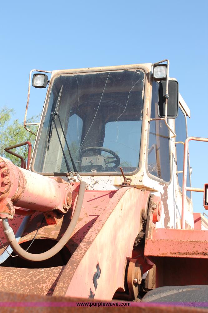 image for item G5729 1991 Trojan 5500 wheel loader