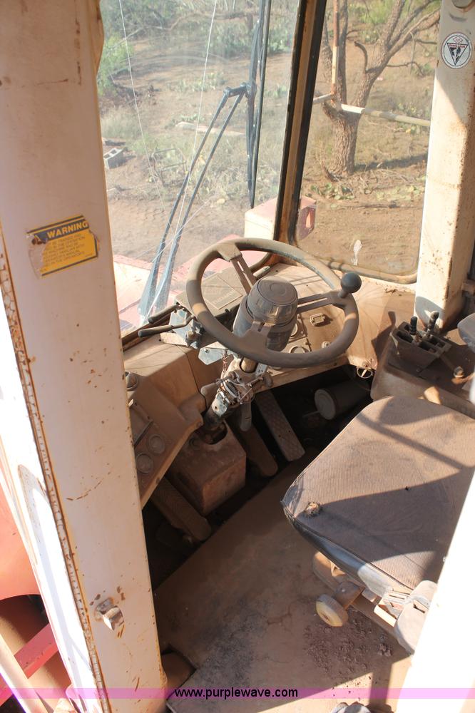 image for item G5729 1991 Trojan 5500 wheel loader