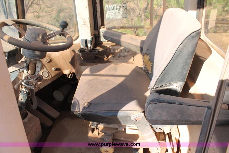 image for item G5729 1991 Trojan 5500 wheel loader