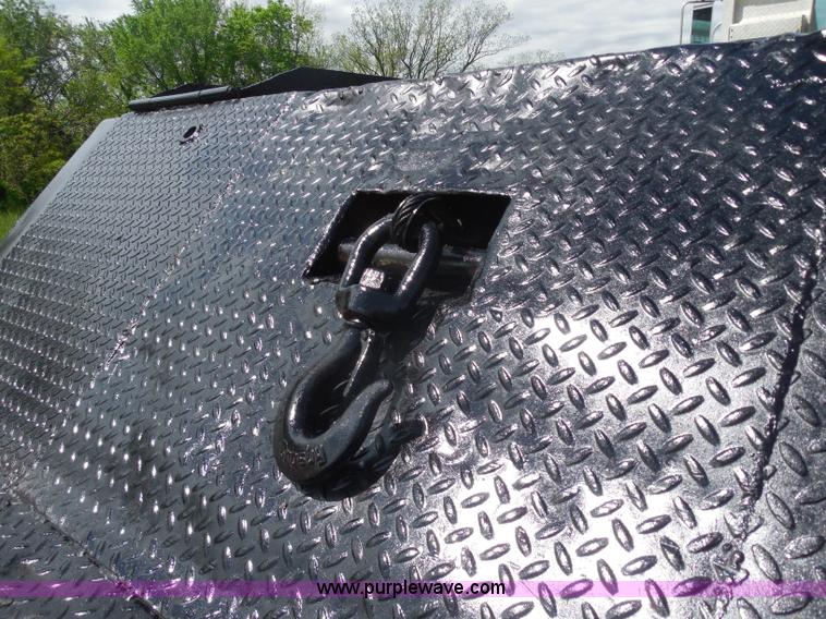 image for item H3195 1977 Multiquip hydraulic dovetail lowboy trailer