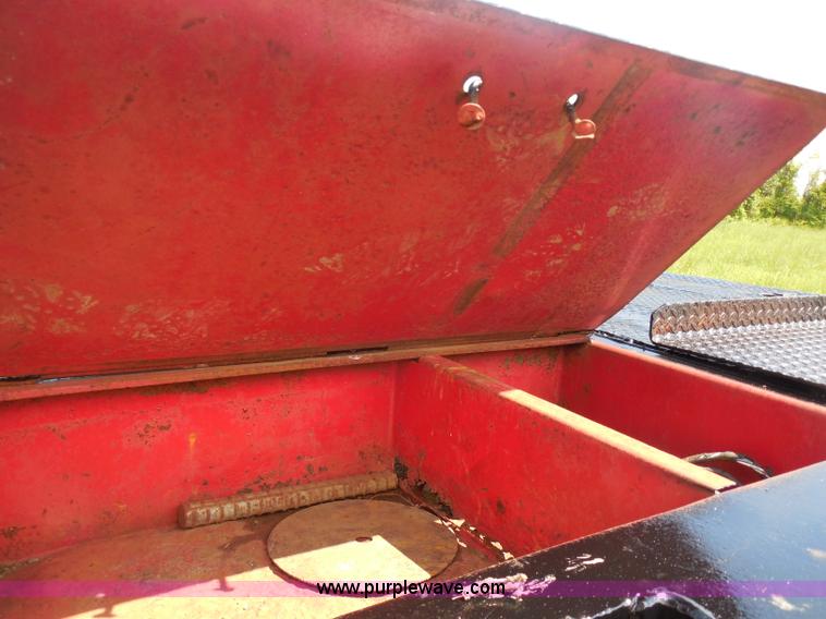 image for item H3195 1977 Multiquip hydraulic dovetail lowboy trailer