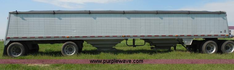 image for item H3197 2005 Wilson DWH-551C hopper bottom aluminum trailer