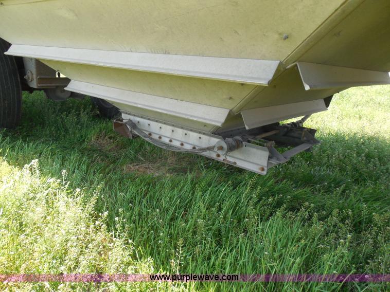 image for item H3197 2005 Wilson DWH-551C hopper bottom aluminum trailer