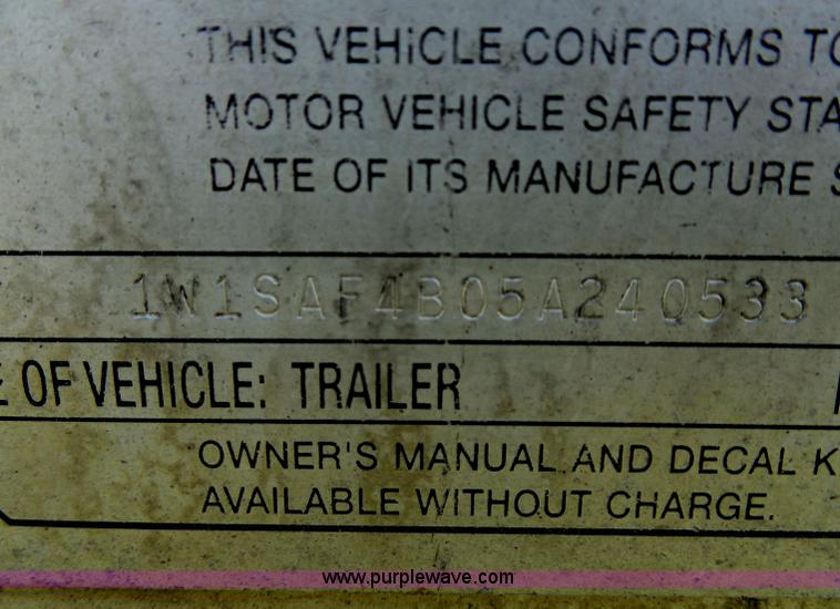 image for item H3197 2005 Wilson DWH-551C hopper bottom aluminum trailer