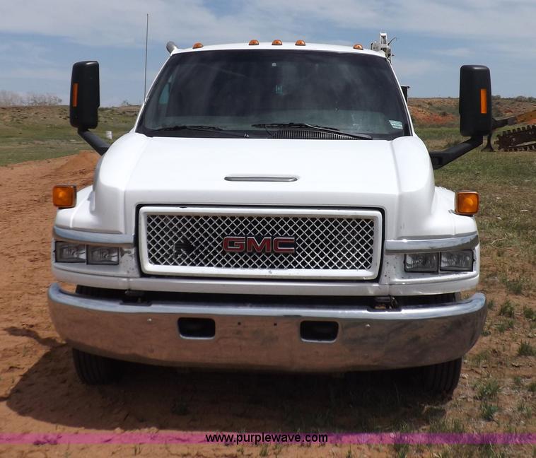 image for item H7114 2007 GMC C5500 service truck