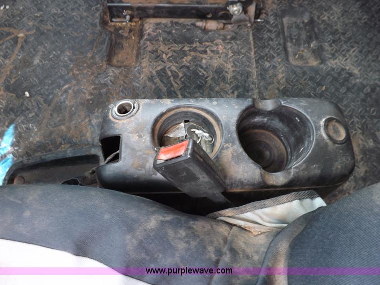 image for item H7114 2007 GMC C5500 service truck