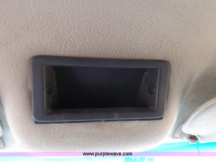 image for item H7114 2007 GMC C5500 service truck