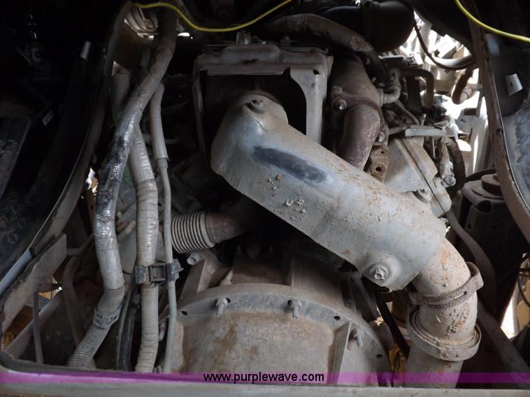 image for item H7114 2007 GMC C5500 service truck