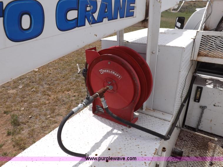 image for item H7114 2007 GMC C5500 service truck