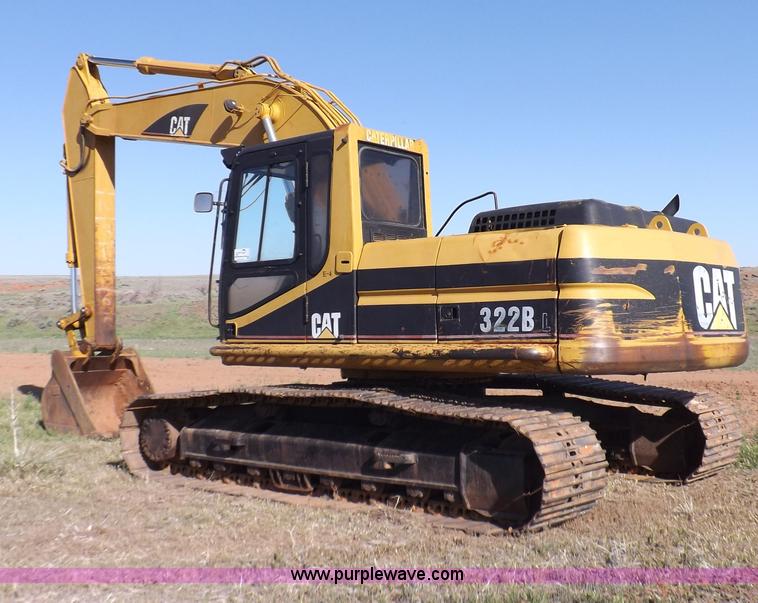 image for item H7117 1997 Caterpillar 322B L excavator