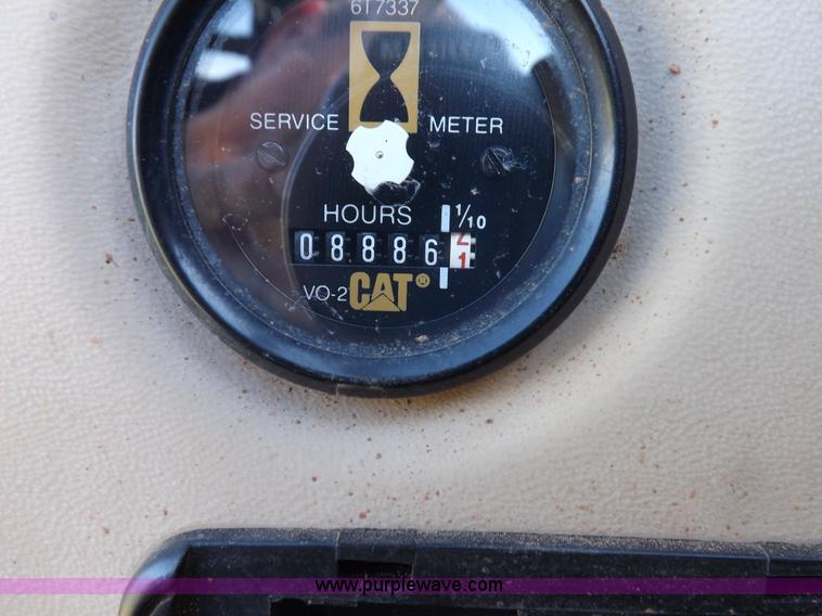 image for item H7117 1997 Caterpillar 322B L excavator