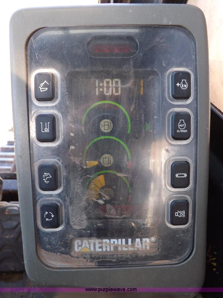 image for item H7117 1997 Caterpillar 322B L excavator