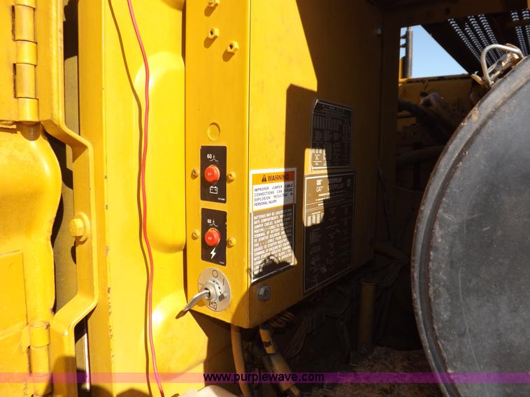 image for item H7117 1997 Caterpillar 322B L excavator