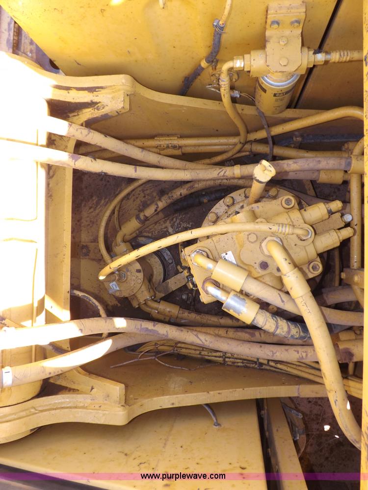 image for item H7117 1997 Caterpillar 322B L excavator