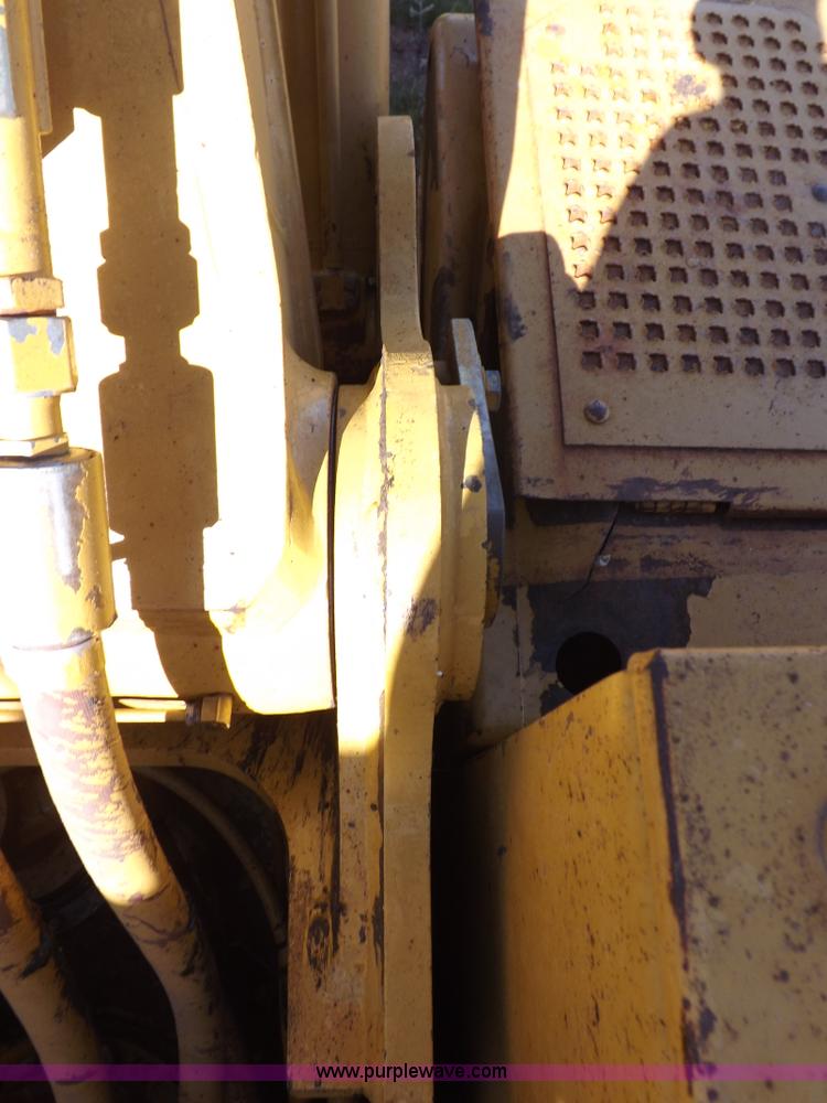 image for item H7117 1997 Caterpillar 322B L excavator
